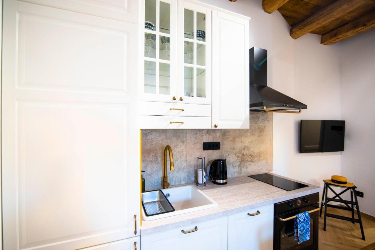 Apartments Allegra Sinj Εξωτερικό φωτογραφία
