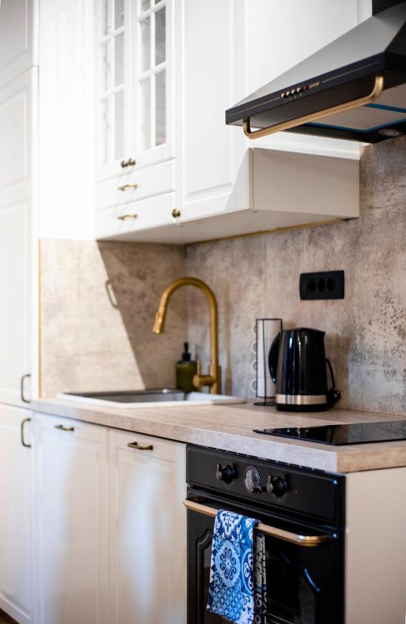 Apartments Allegra Sinj Εξωτερικό φωτογραφία