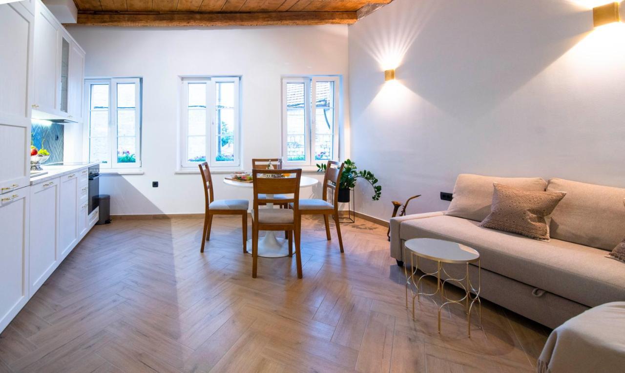 Apartments Allegra Sinj Εξωτερικό φωτογραφία