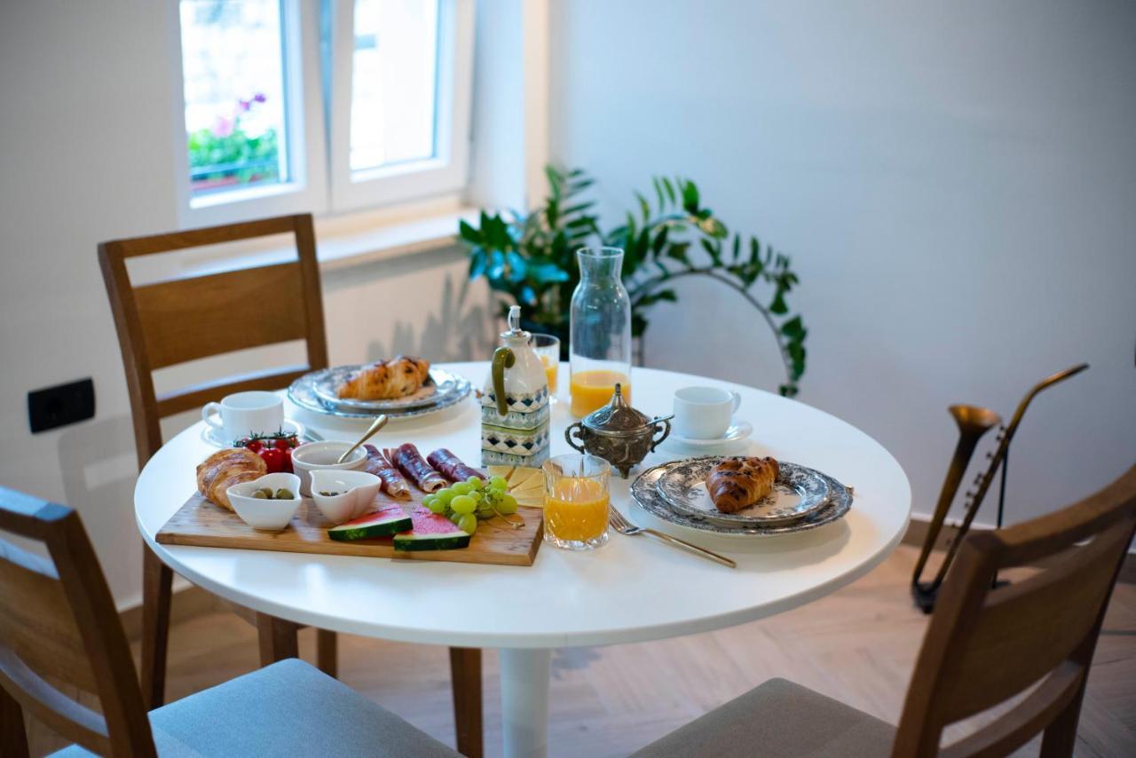 Apartments Allegra Sinj Εξωτερικό φωτογραφία
