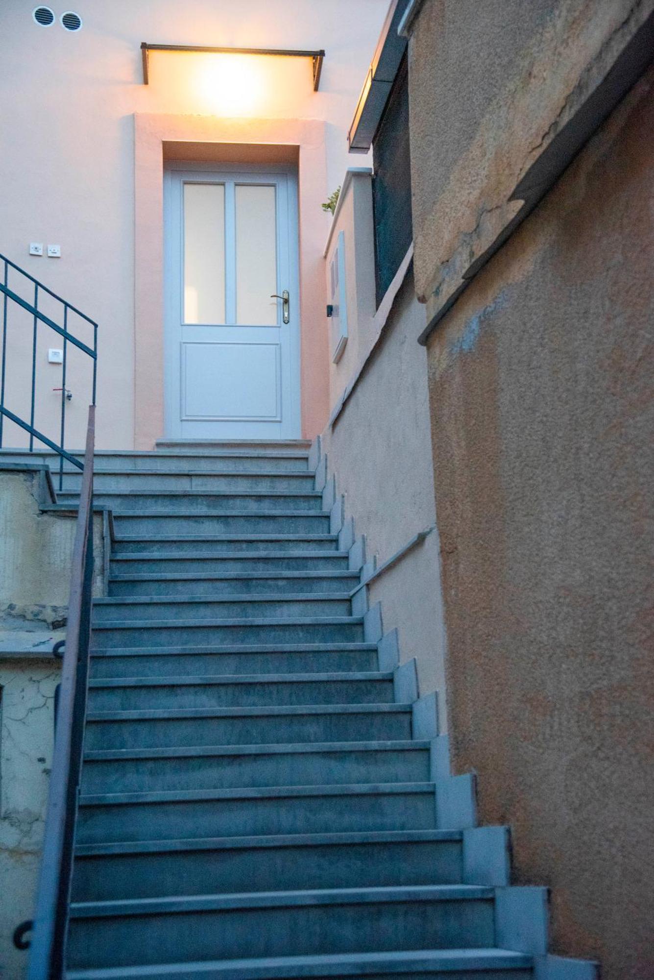 Apartments Allegra Sinj Εξωτερικό φωτογραφία